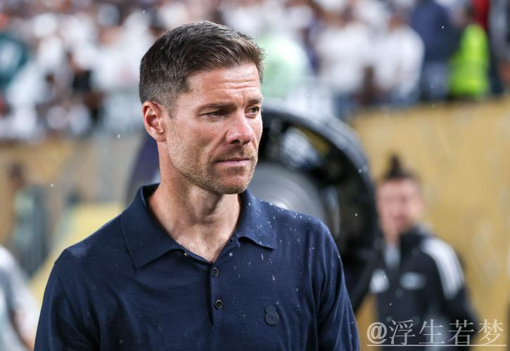 阿隆索回应质疑:恩里克已执教巴黎两年,我才刚过三个月 阿隆索回应质疑:恩里克已执教巴黎两年,我才刚过三个月