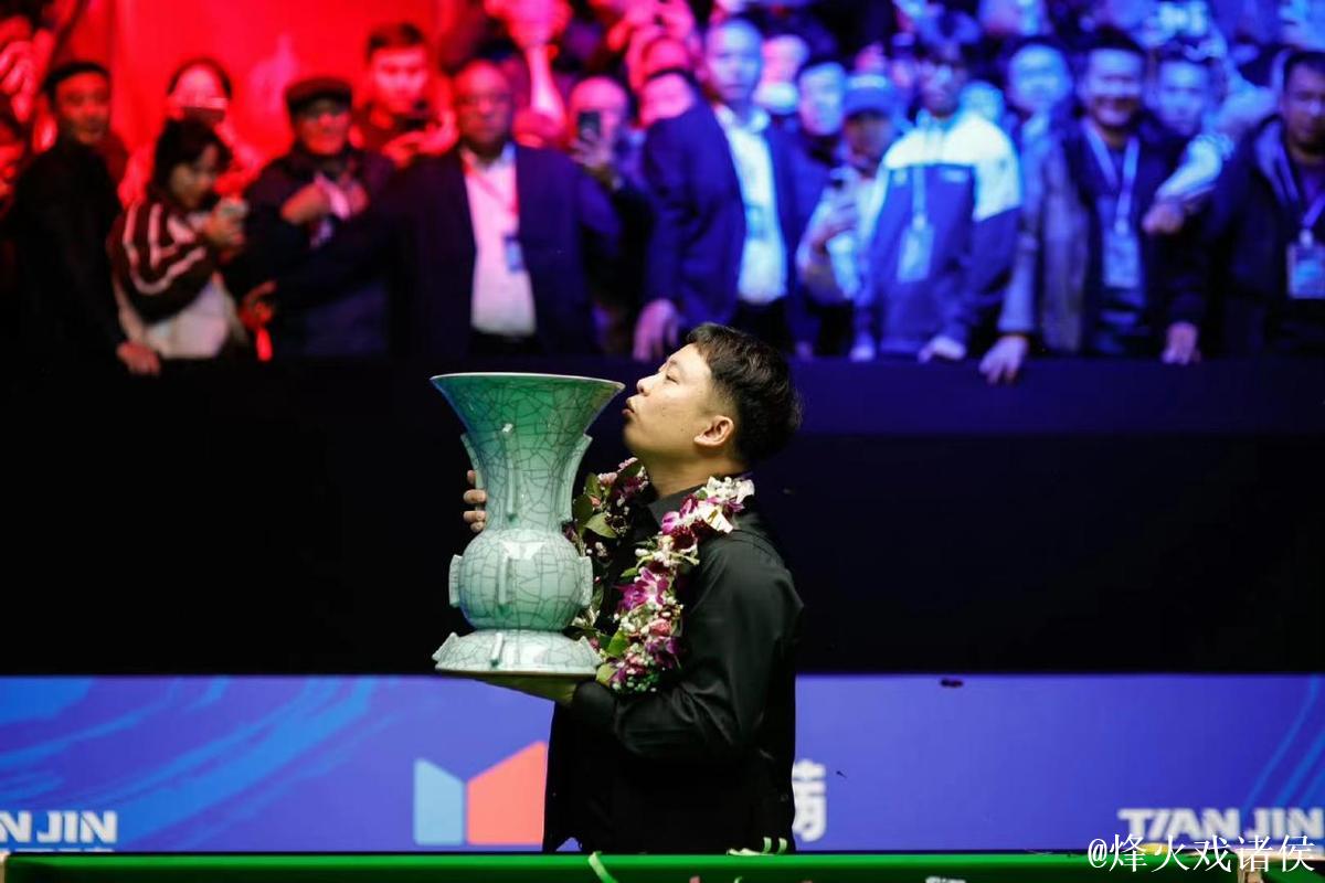 张安达1-5不敌威廉姆斯 止步斯诺克武汉公开赛八强